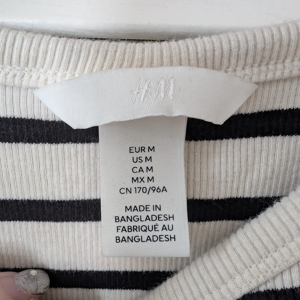 H&M Striped Ribbed Crop Tank - Picture 4 of 4